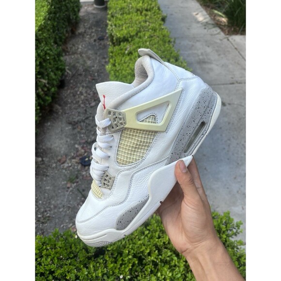 Size 12 - Jordan 4 Retro Mid White Oreo main image 10